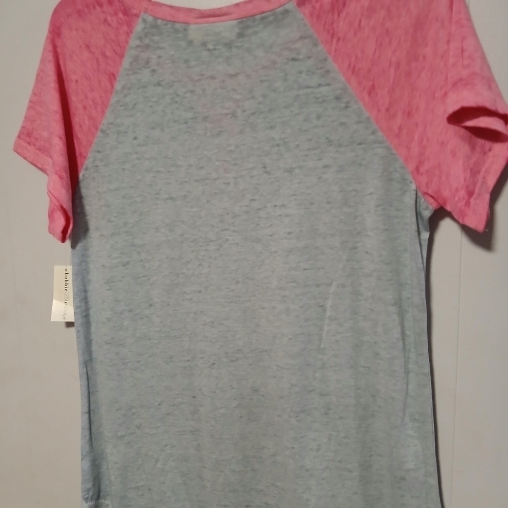 Bobbie Brooks NWT ladies short sleeve Pullover top. Size Medium. - Picture 7 of 7
